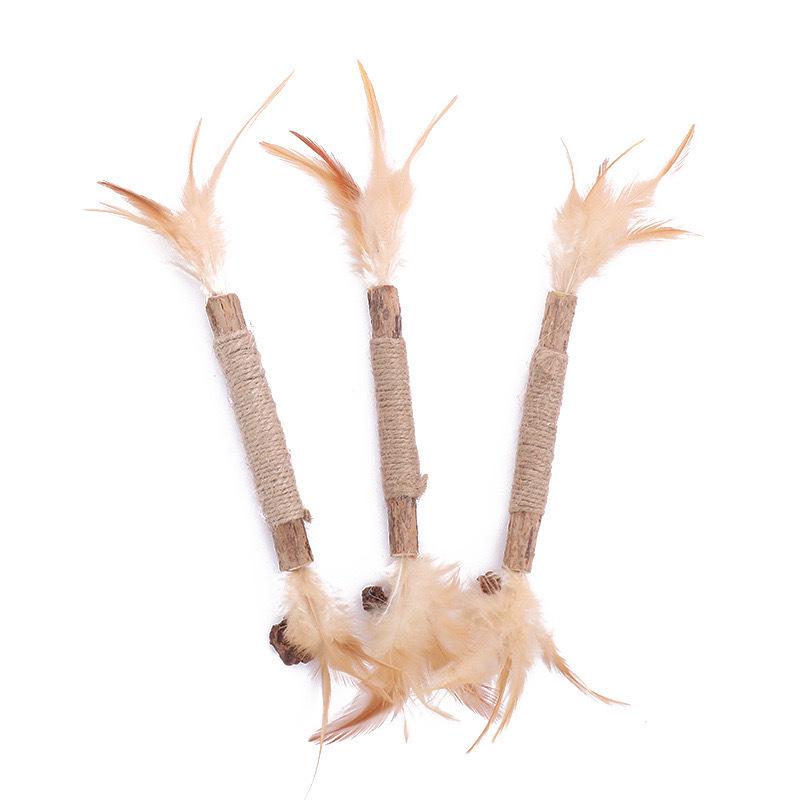 Natural Wood Catnip Toy with Gall Nut and Raffia Sisal for Teeth Cleaning and Teasing