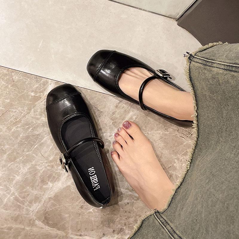 French with skirt Mary Jane shoes women's shoes 2025 spring and summer new Korean version flat Doudou shoes silver small leather shoes
