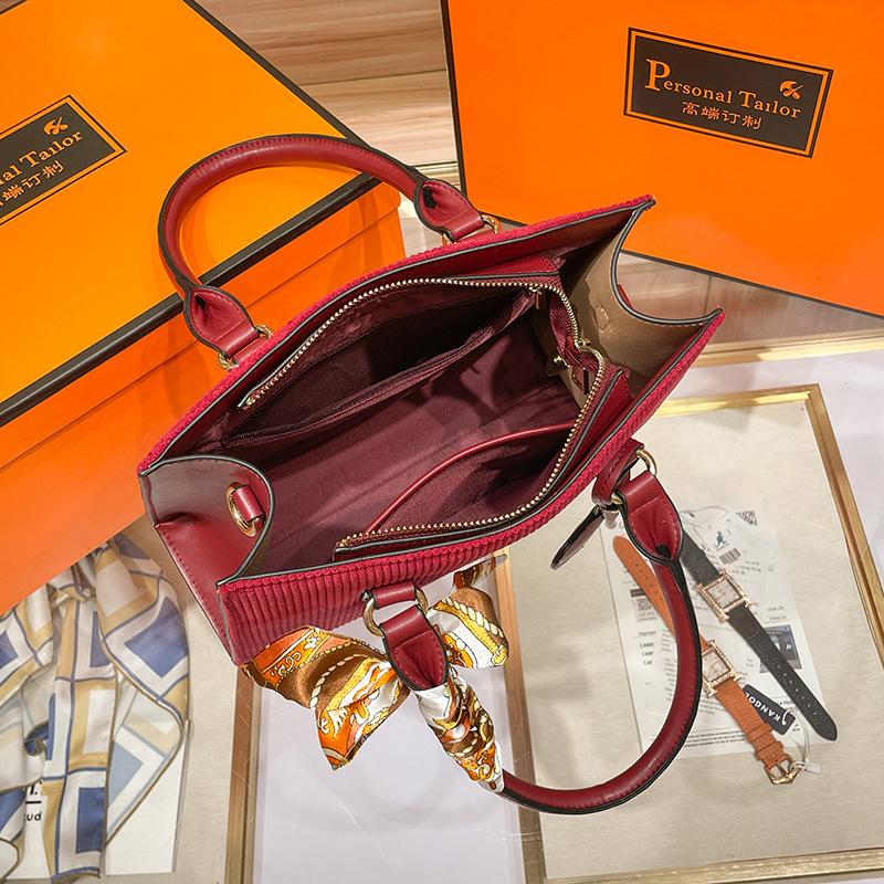 W. D. Сумка для мамы POLO, новинка 2023 года, свадебная сумка среднего возраста, красная сумка, великолепная женская сумка, женская сумка большой вместимости