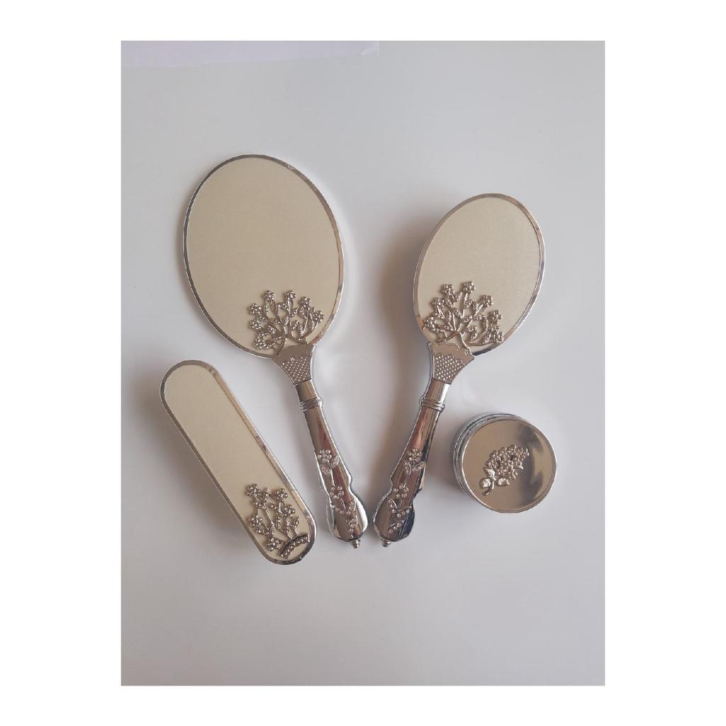 Off-white Bridal Bundle Mirror Comb Set / Dowry Box
