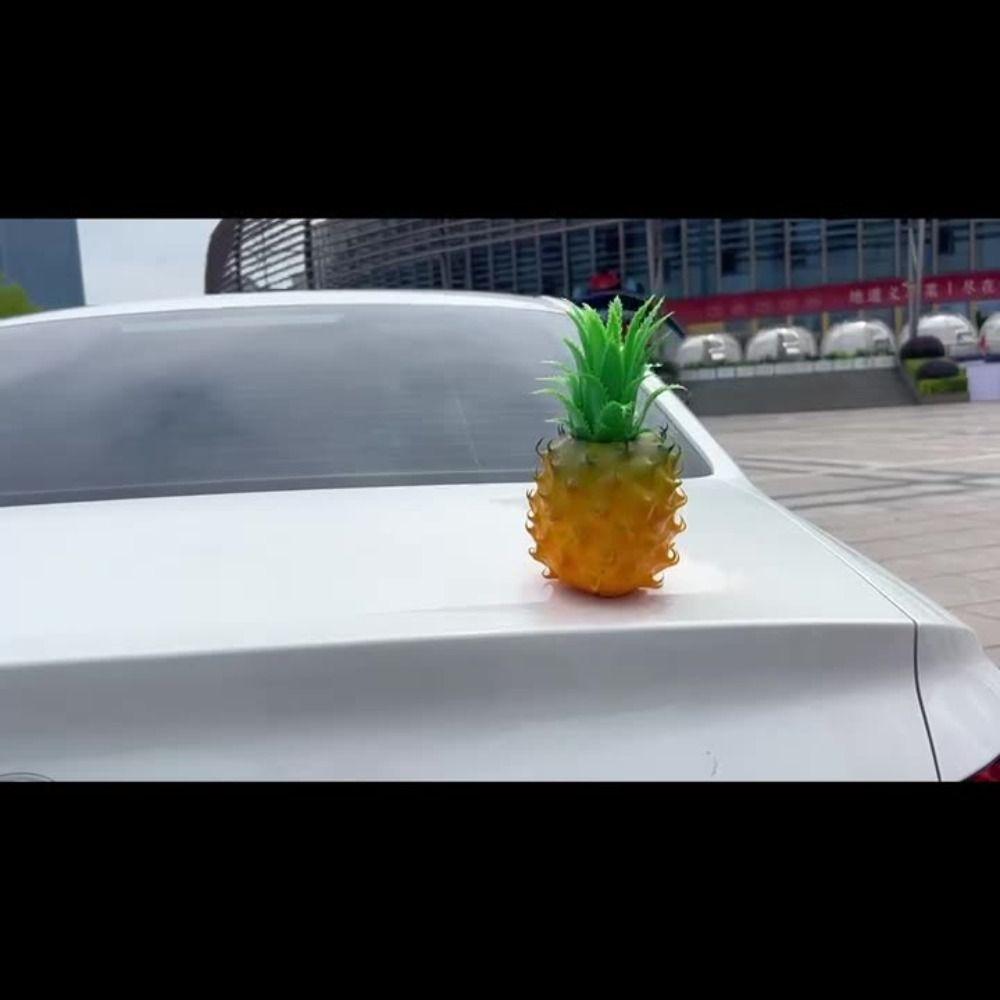 Decoration 3D Realistic Pineapple Ornament Plastics Pineapple Car Decoration Motorcycle