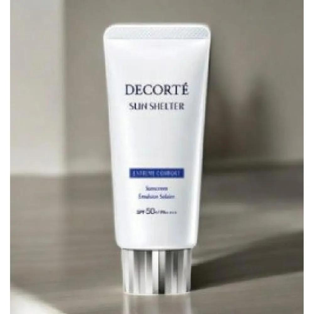 Cosme Decorte Солнцезащитный крем Sun Shelter Multi Protection Extreme Comfort SPF50 56 мл