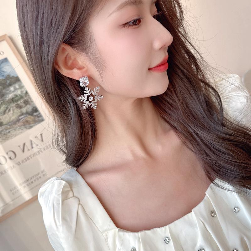 Серебряные серьги-иглы S925 с инкрустацией цирконием, свадебное банкетное платье с легкой роскошью и высококачественные рождественские серьги-снежинки