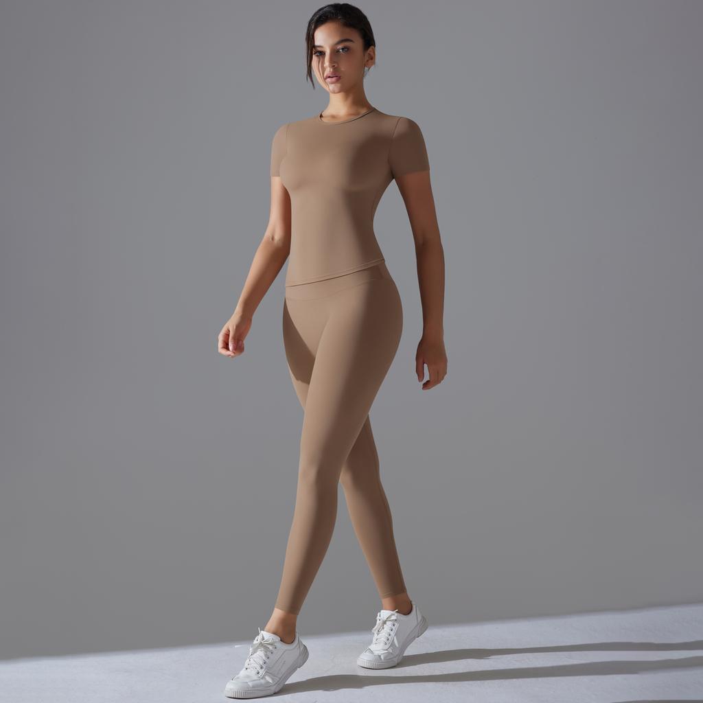 Auroth Short Sleeve Yoga Suit Women Fitness Sportswear Slim Crop Top Hip Lift Leggings Yoga Set