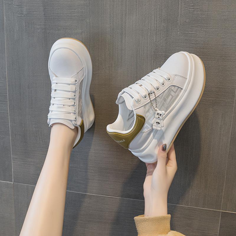 Новые студенческие маленькие белые туфли на толстой подошве с внутренней платформой, кроссовки, спортивные, повседневные, модные, универсальные, женские туфли