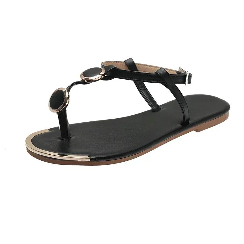 Мода 2024 года, женская обувь, женские сандалии, модные сандалии на плоской подошве с пряжкой на ремешке, металлические украшения, туфли на плоской подошве с круглым носком для женщин