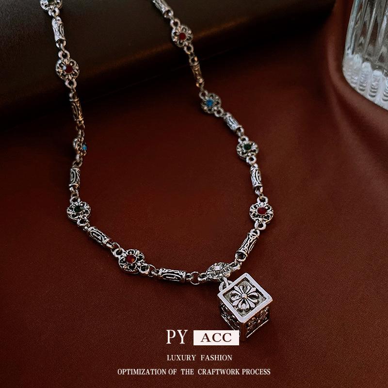 Cross-Border Square & Flower Necklace Mid-Ancient Minority All-Match Sweater Chain High-Grade Retro Elegant Jewelry