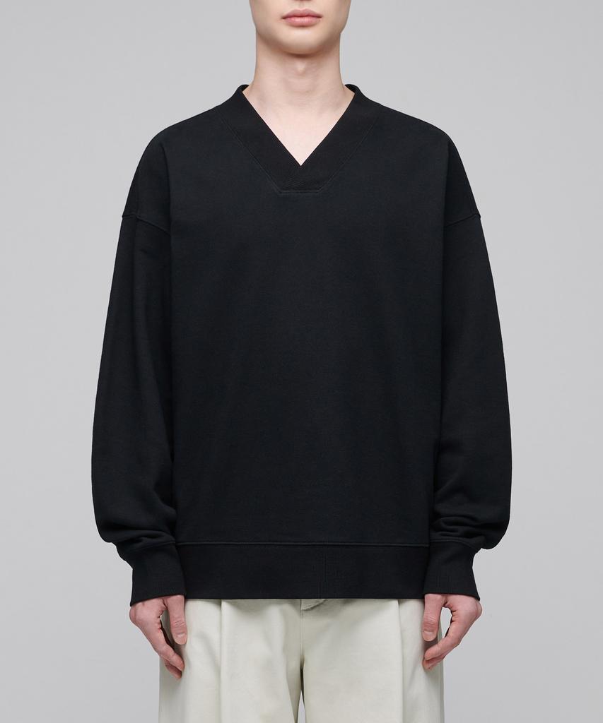 MUSINSA STANDARD Oversized V-Neck Sweatshirt [Black]