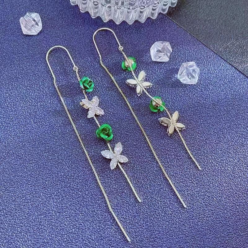 Летние серьги в корейском стиле с зелеными цветами - Элегантные, универсальные, милые пусеты для свежего, модного образа