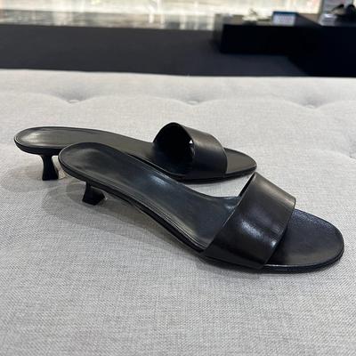 Летние шлепанцы на низком каблуке для женщин, элегантные уличные туфли с открытым носком, женские шлепанцы в уличном стиле