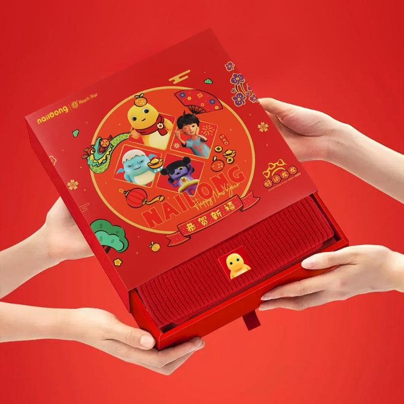 Milk Dragon New Red Set Windproof and Warm German Velvet Self-Heating Knitted Hat Scarf Gloves Three-piece Set