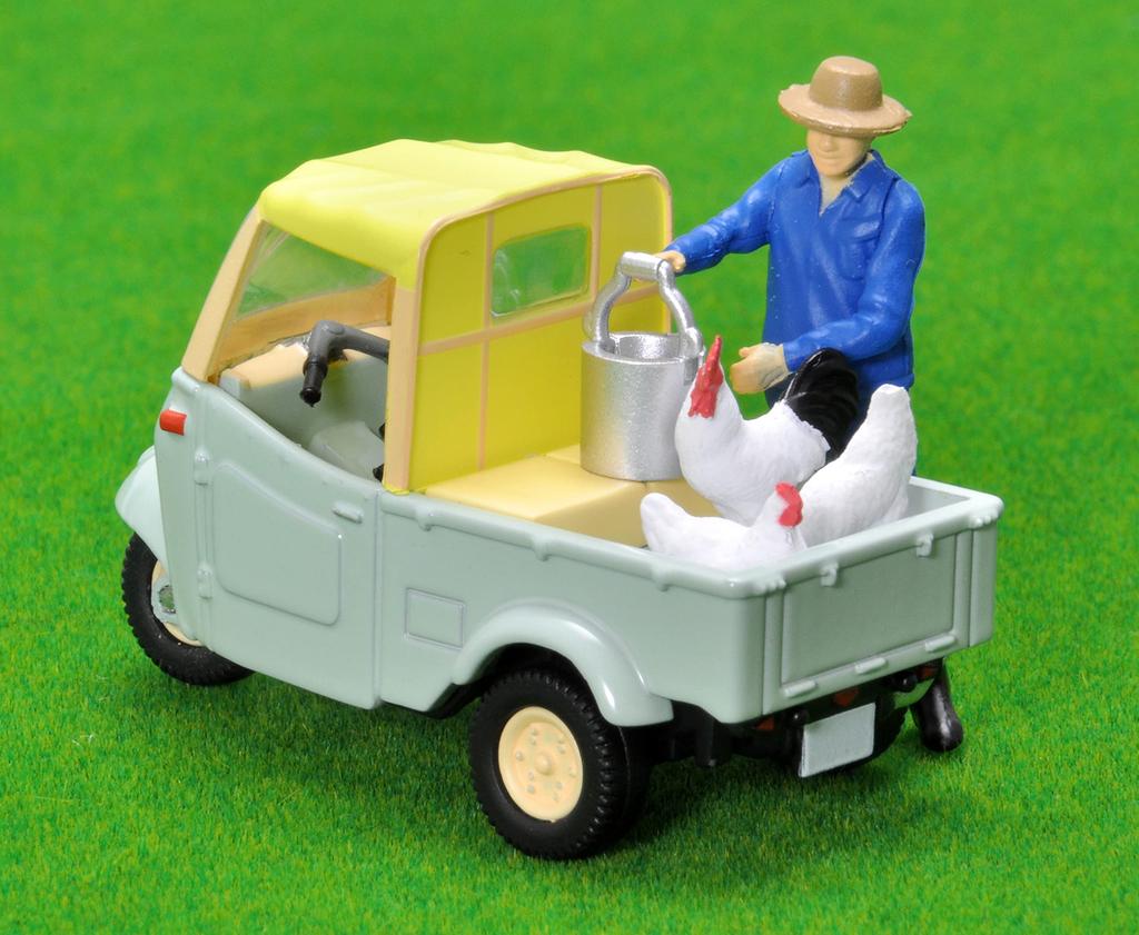 Tomica Limited Vintage 164 LV-143d Daihatsu Midget Yellow GreenBeige with Figure Completed Product 314998