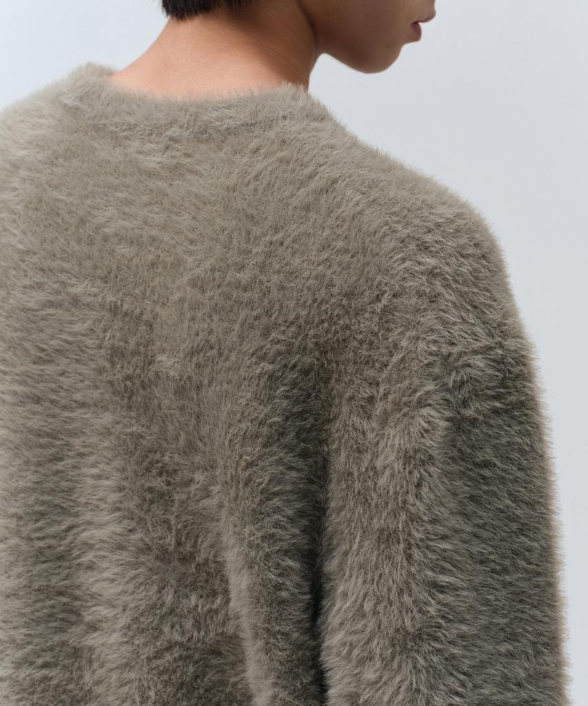 MUSINSA STANDARD Fuzzy Crew Neck Knit [Taupe]