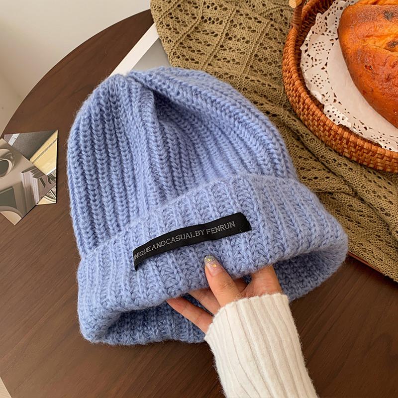 Elegant Cozy Winter Knit Hat For Women Warm Loose-fit Beanie In Trendy Colors