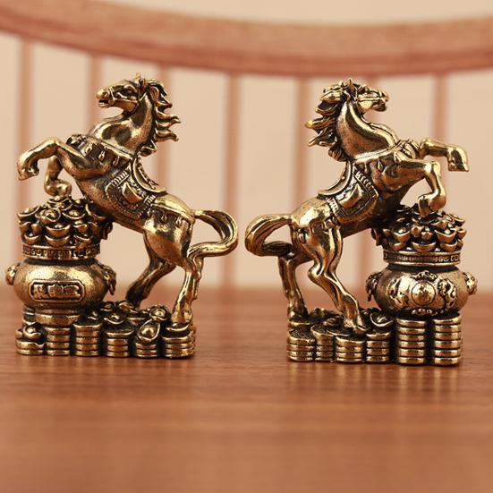 Статуэтка Лошади Фэн-шуй 2026 Год Лошади Настольные Латунные Украшения Китайский Новый Год Благословение Сувенир Скульптура Зодиакального Животного для Фестиваля Домашний Декор
