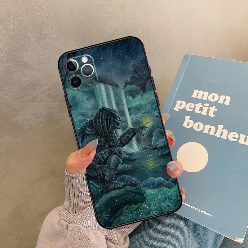 Чехол Alien Vs Predator для iPhone 17 Air 15 14 13 12 11 16 Pro Max 13 mini XR 15 16 Plus 16e Задняя крышка