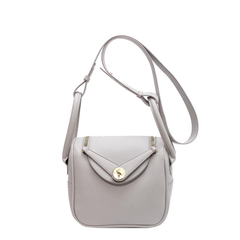 Bag New Women's Bag Casual Versatile Messenger Bag Solid Color Handbag