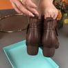 Новые модные ботинки с ремешками, зимняя обувь для женщин, осенние кожаные ботильоны, ботильоны с липучками, женские зеленые туфли в стиле ретро