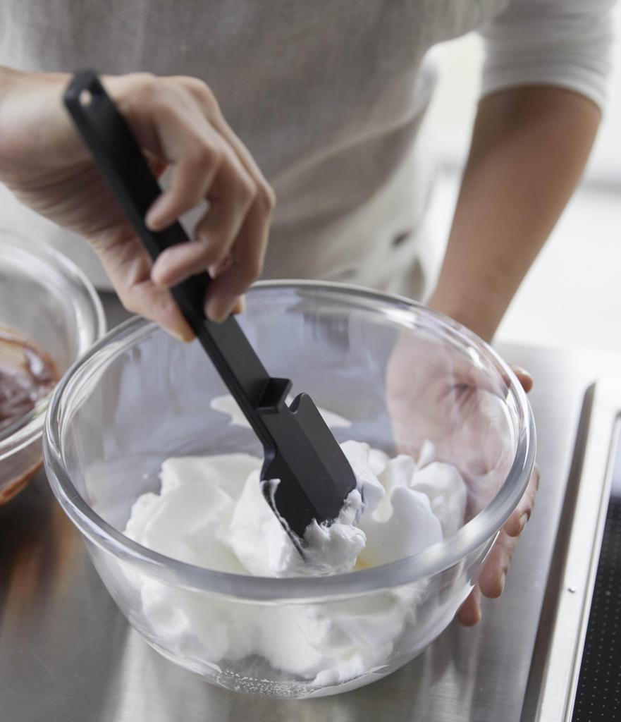 Yamazaki Jitsugyo силиконовый шпатель черный x D2 x H26см башенный резиновый шпатель термостойкий 4277 (Ямадзаки) приблизительно. В5.5