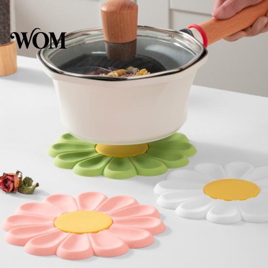 Insulated Placemat Flower Shape Placemat, Non-Slip Heat Resistant Table Mat, Anti-Scald Hot Decorative Pot Holder, for Bowls Cups Pots Dining