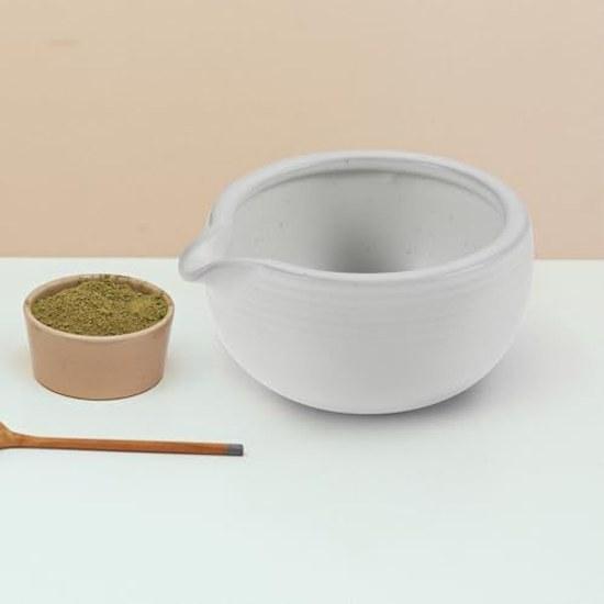 Traditional white ceramic matcha bowl tea ceremony spout easy pour smooth surface capacity 525ml simple beautiful design.