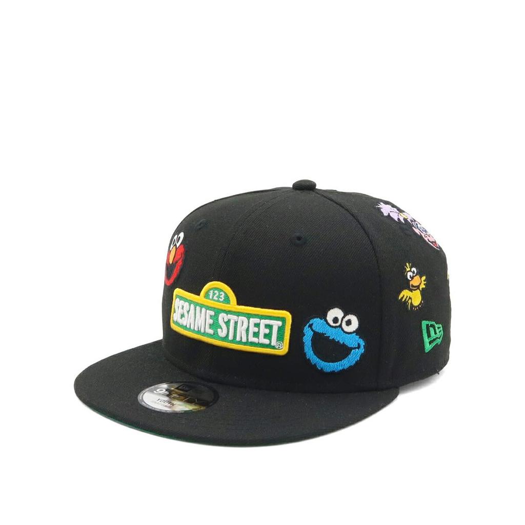 Детская кепка New Era из коллаборации с «Улицей Сезам», черная, молодежная 950 Sesame Allover Black, размеры 52-56см