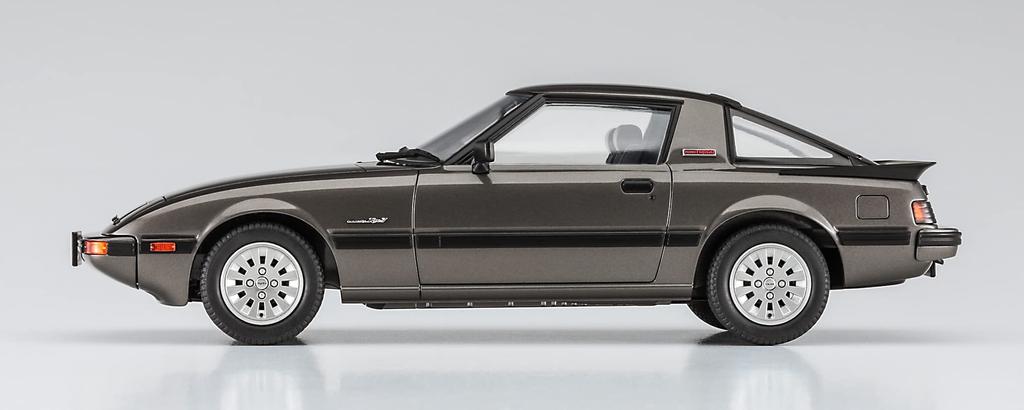 Hasegawa Mazda Savanna Поздняя модель Turbo GT Пластиковая модель HC52 1/24 RX-7 (SA22C)
