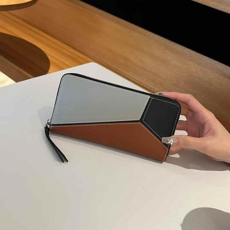 2025 New Genuine Leather Wallet For Women's Handheld Wallet Long Simple Color Contrasting Geometric Splicing Single Zipper Women's Money