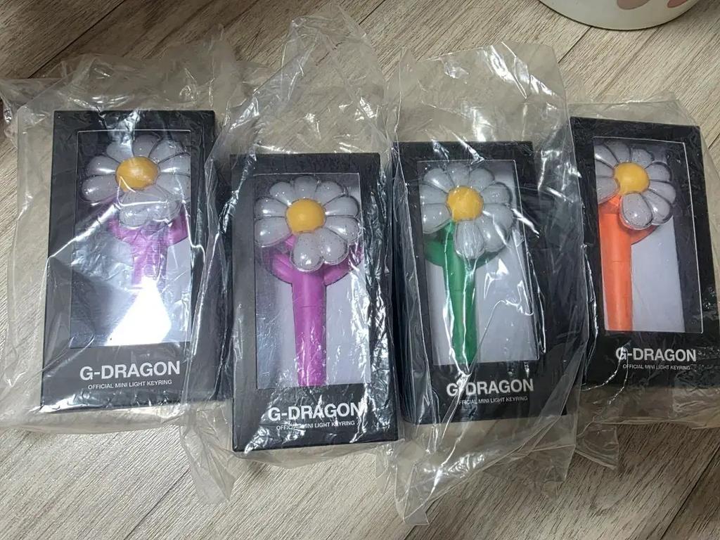 G-DRAGON GD Брелок Новый Нераспечатанный Товар Б/У