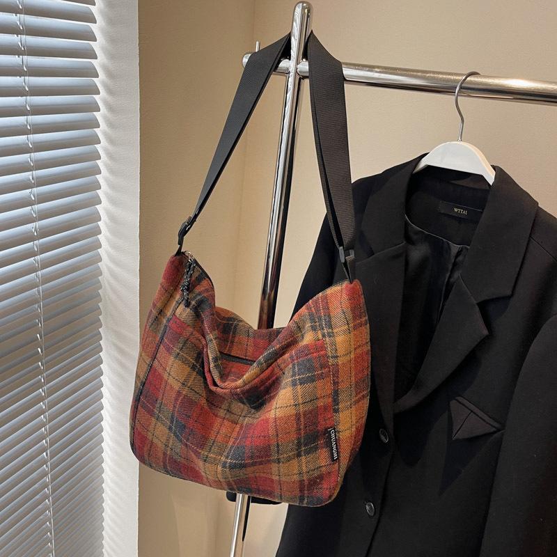 Осенне-зимняя ретро-сумка-пельмень в клетку для женщин, японская сумка-мессенджер для подростков, учеников младших классов средней школы, повседневная сумка на плечо