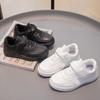 Детская школьная кожаная обувь на мягкой подошве, маленькие белые туфли, весенне-осенние, повседневные универсальные детские кеды для мальчиков, чисто черные кроссовки для девочек