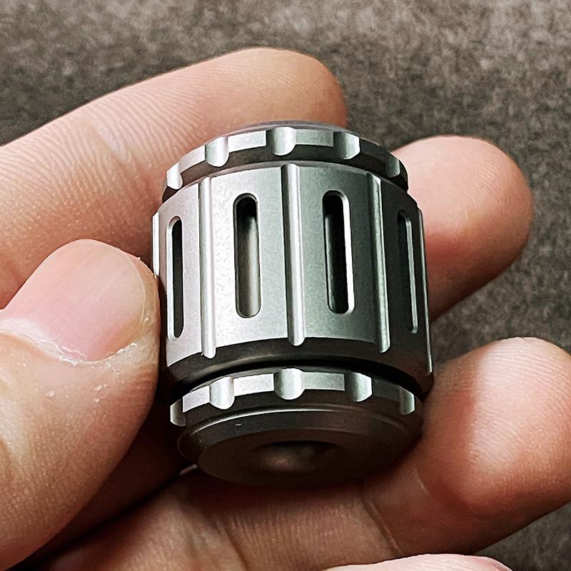 B.M War Hammer EDC Нож Кулон Гироскоп для кончиков пальцев Кулон Игрушка-антистресс для взрослых Паракорд Веревка Игрушки для снятия стресса EDC Титановый Аксессуар