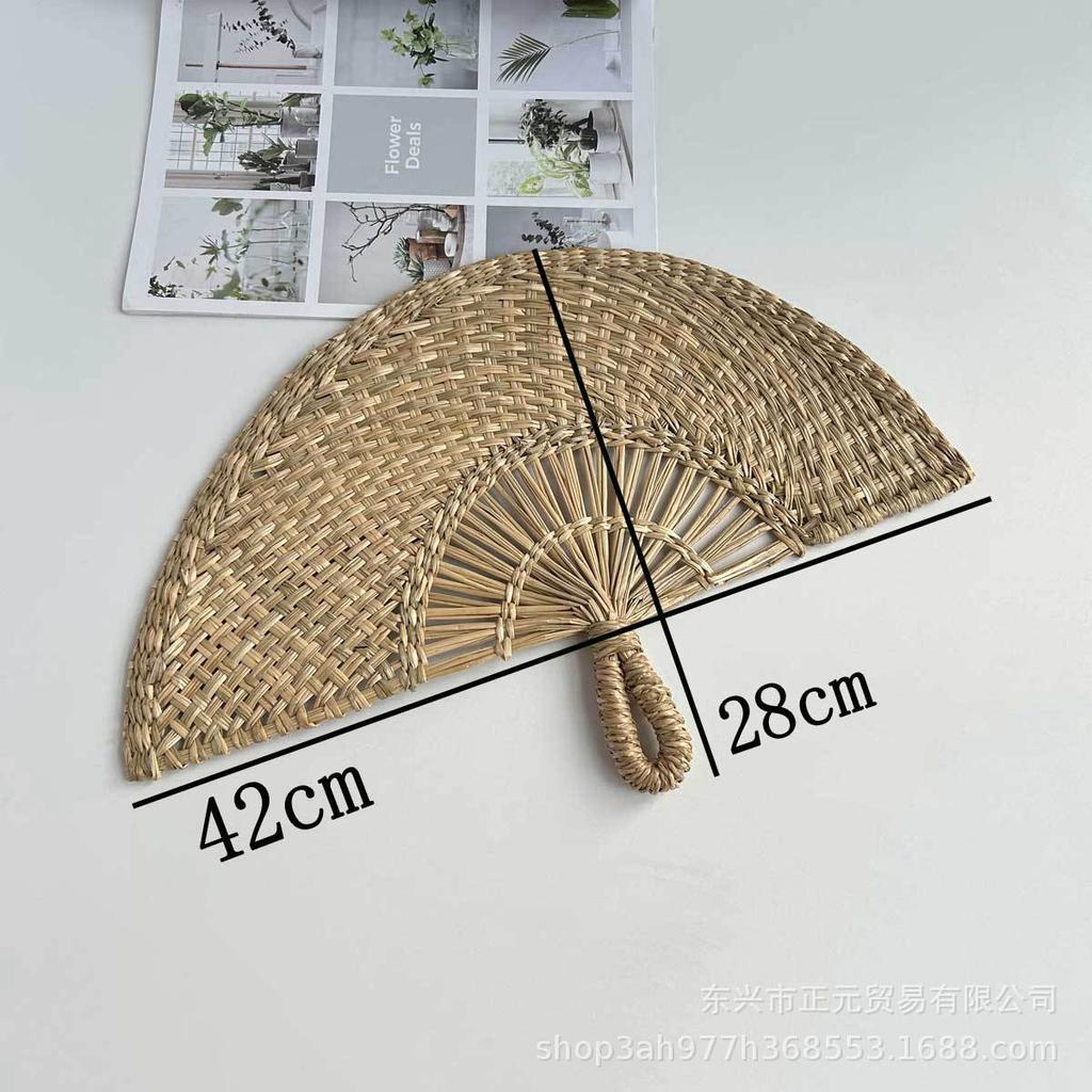 Straw fan, handmade seaweed fan, wall hanging fan, color decorative fan, summer hand crank fan, futon fan