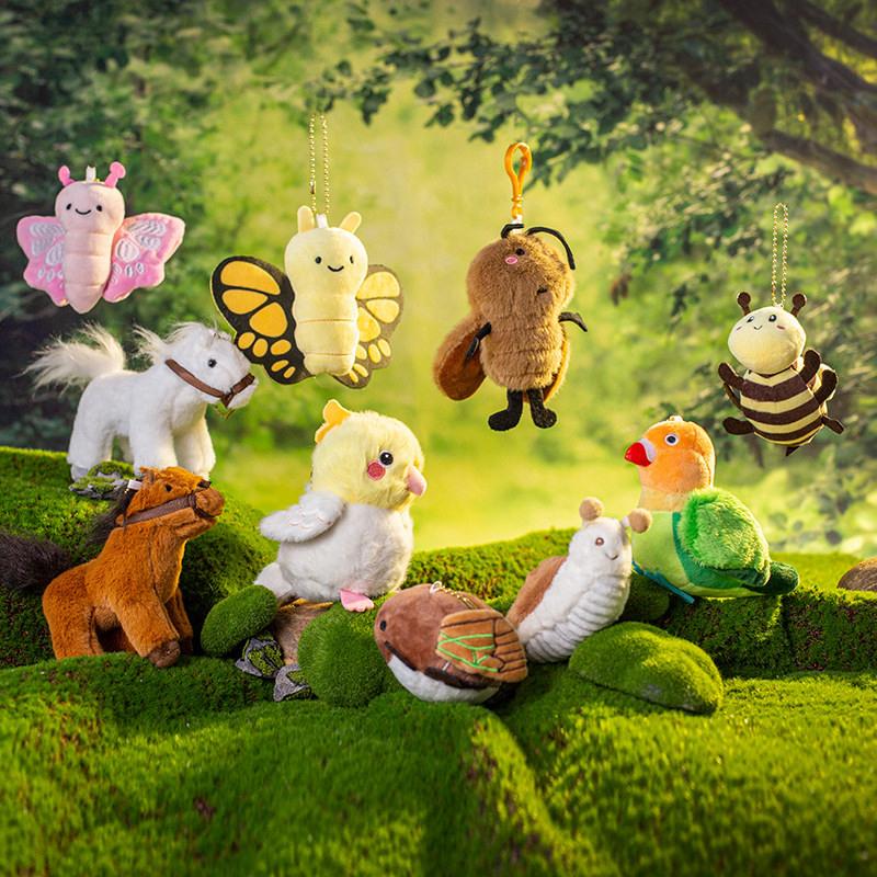 15Cm Adorable Insect Series Plush Doll Pendant Toy Cute Butterfly Parrot Snail Horse Cockroach Plush Pendant Gift Decor Gifts