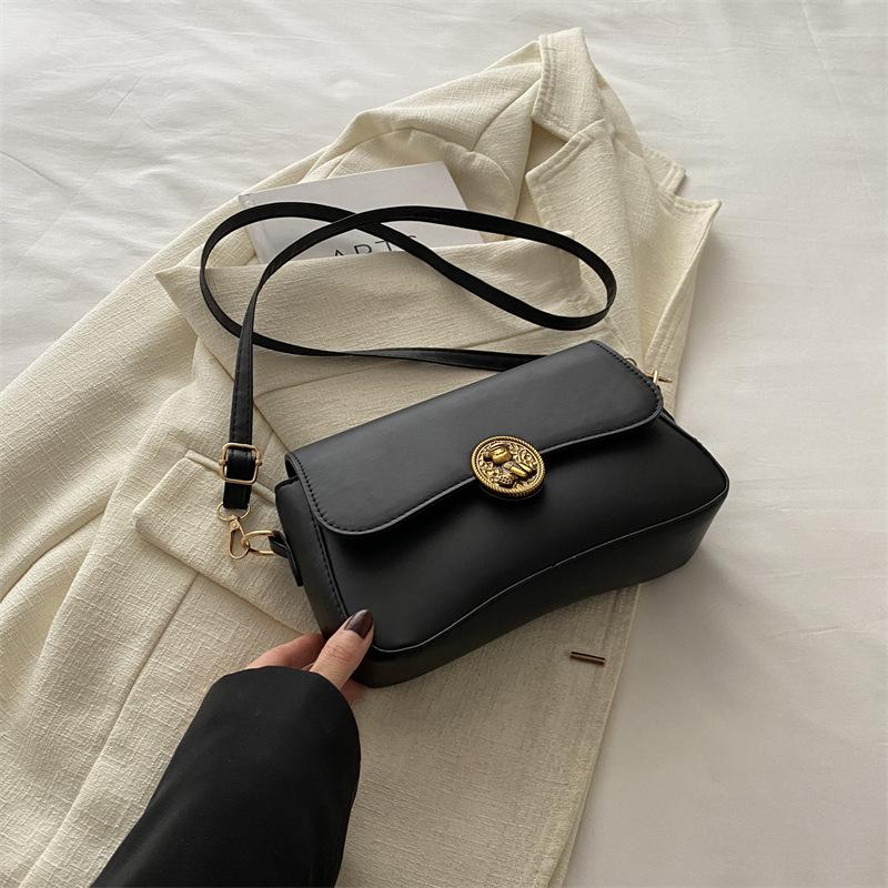 Простая и модная маленькая квадратная сумка, ретро-сумка большой вместимости на одно плечо с косым ремнем 2024 года, новая летняя сумка-ниша подмышкой