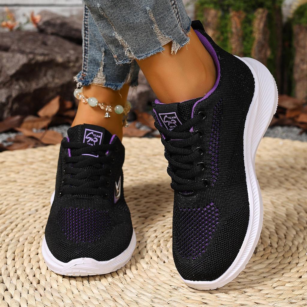 Summer Fly-woven Women's Shoes 2025 New Lightweight Breathable Mesh Sports Shoes Soft Sole Casual Versatile Foreign Trade Running Shoes