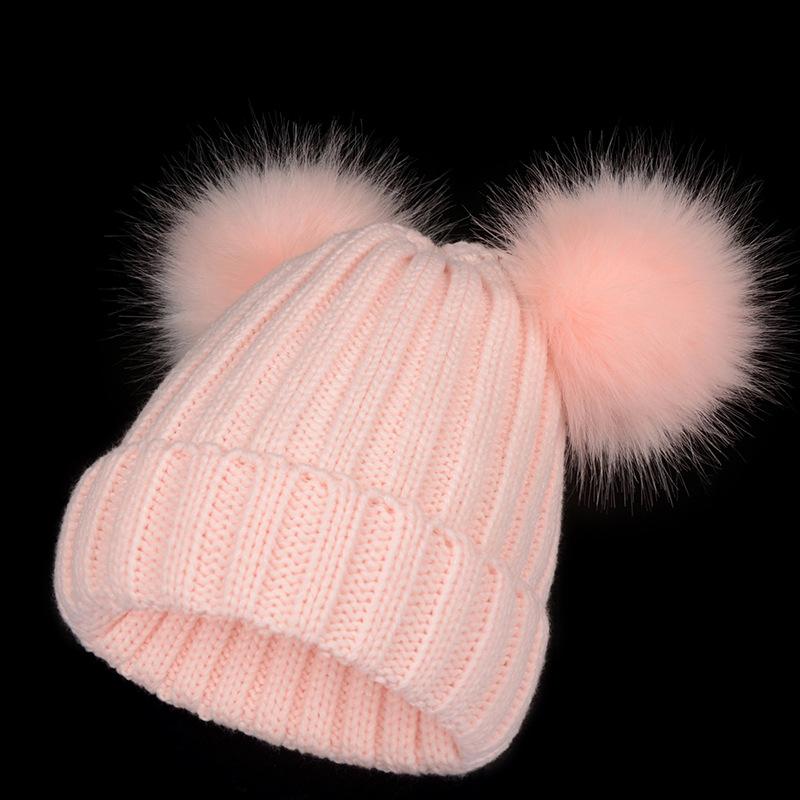 Детская / Взрослая 2-слойная осенне-зимняя новая женская шапка с двумя шариками, вязаная шапка из искусственного меха лисы, сохраняет тепло, вязаная шапка