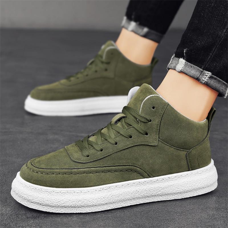 Green Men Sneakers Spring Autumn New High Top Men Casual Thick Soled Trendy Wear Resistant Short Boots Platform Sports Shoes