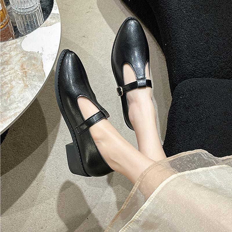 Весна Осень Новые женские мокасины Повседневные туфли с острым носком и неглубоким носком на низком каблуке Черные туфли Мэри Джейн с пряжкой на ремне для женщин