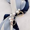 Pearl Buckle Simple Fashion Versatile Silk Scarf Zinc Alloy Non Hook Women's Summer T-shirt Waist Magnetic Brooch