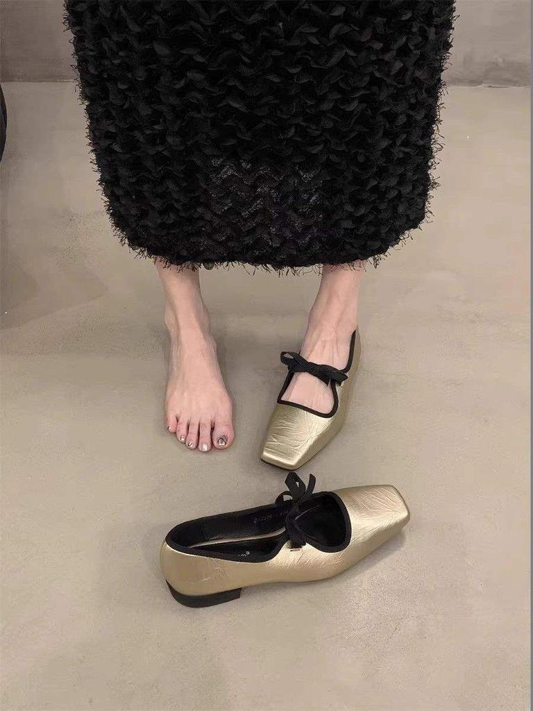 Ретро французские одинарные туфли женские 2025 весна новые с мелким вырезом на плоской подошве квадратный носок балетки туфли Мэри Джейн