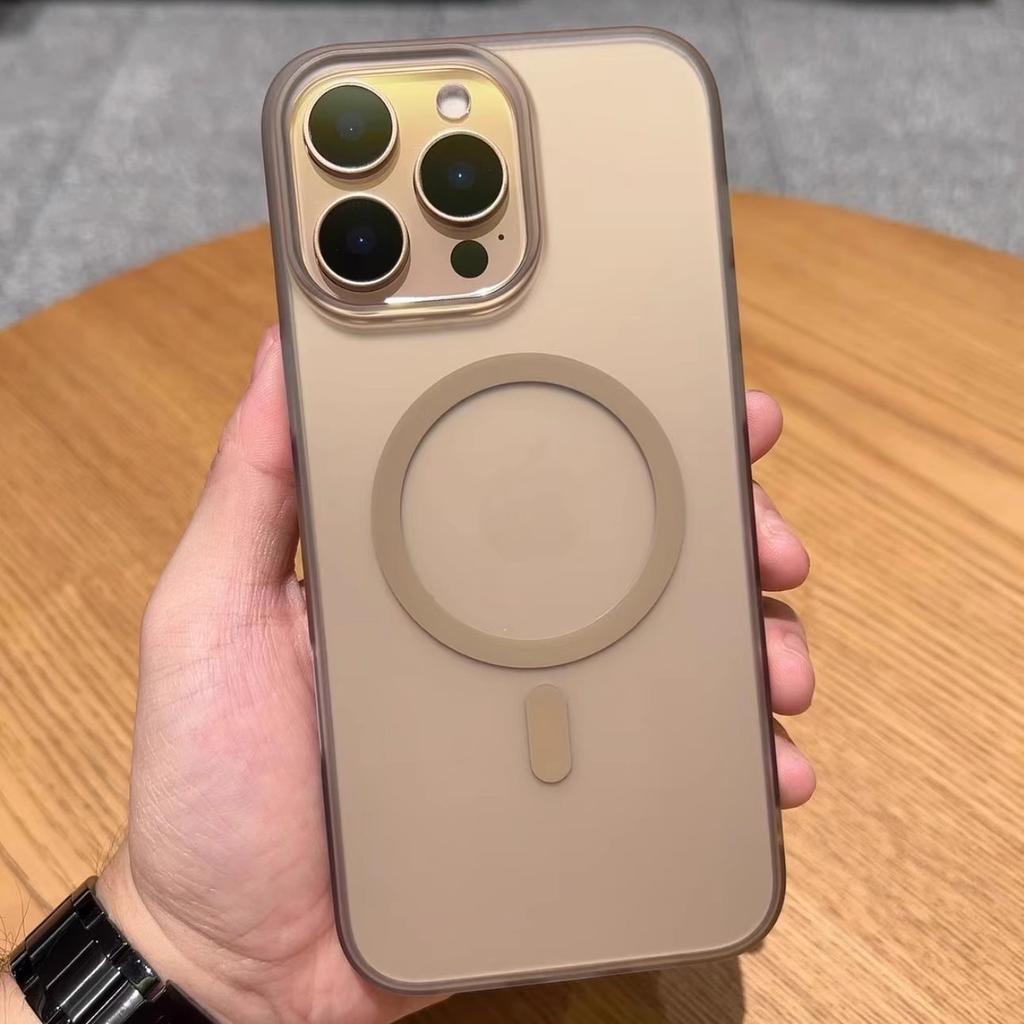 Подходит для Apple 17 Магнитный чехол для телефона Ледяной туман ПК Ультратонкий Матовый Iphone16 Ощущение кожи 15 Чехол для защиты от падений 14