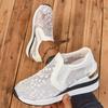 Мода Мода Вышитые Туфли на танкетке для Женщин Летние Сетчатые Дышащие Кроссовки на платформе Женские Легкие Слипоны Повседневная Спортивная Обувь