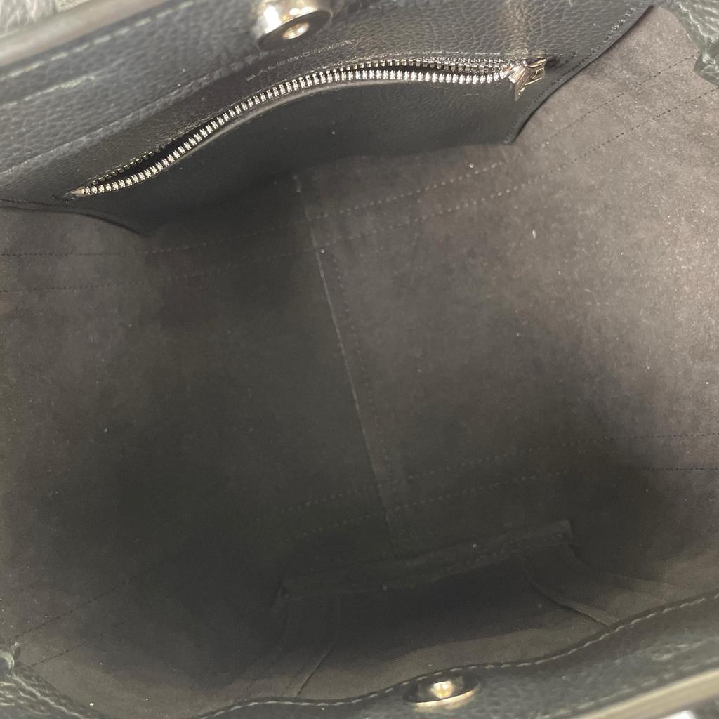 Balenciaga / Черный / Сумка на плечо / Повседневная 2 / Номер модели 672793