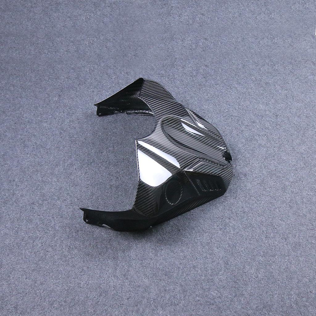 YAMAHA R1/R1M Карбоновая верхняя накладка на топливный бак спойлер