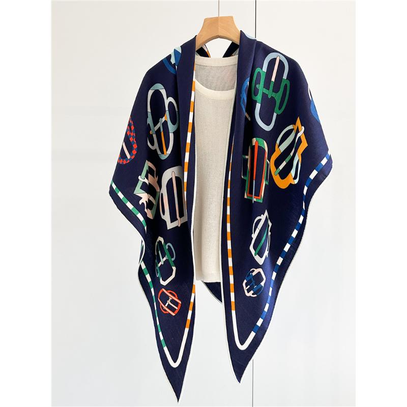 195*125*125cm Luxury Mulberry Silk Wool Scarf Triangle Scarf Office Women's Hairband Folding Scarf Women's Shawl Scarf