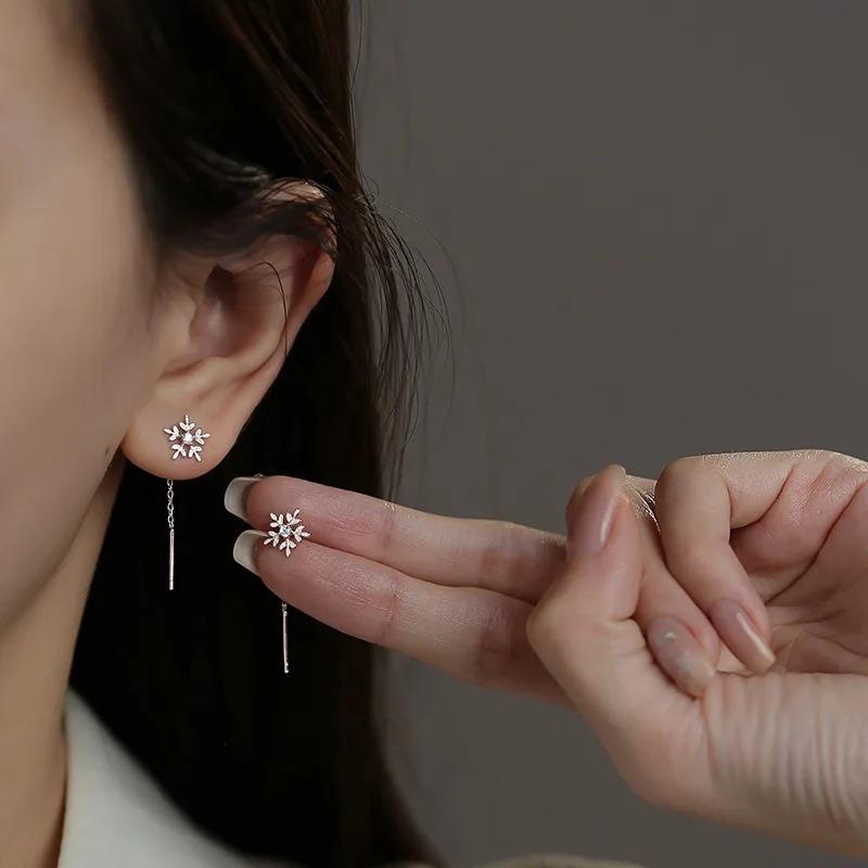 Изысканные серьги-гвоздики Yanyu со снежинками для женщин, нишевый дизайн, модные, универсальные, элегантные, стильные, для повседневного ношения