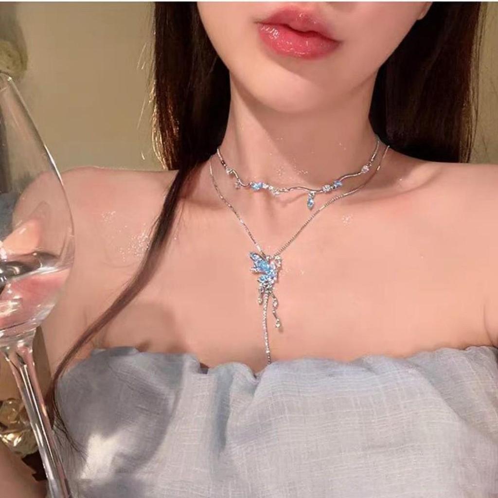 Жемчужное ожерелье с бантом: Изысканная женская модная цепочка на ключицу, элегантный дизайн в стиле легкой роскоши