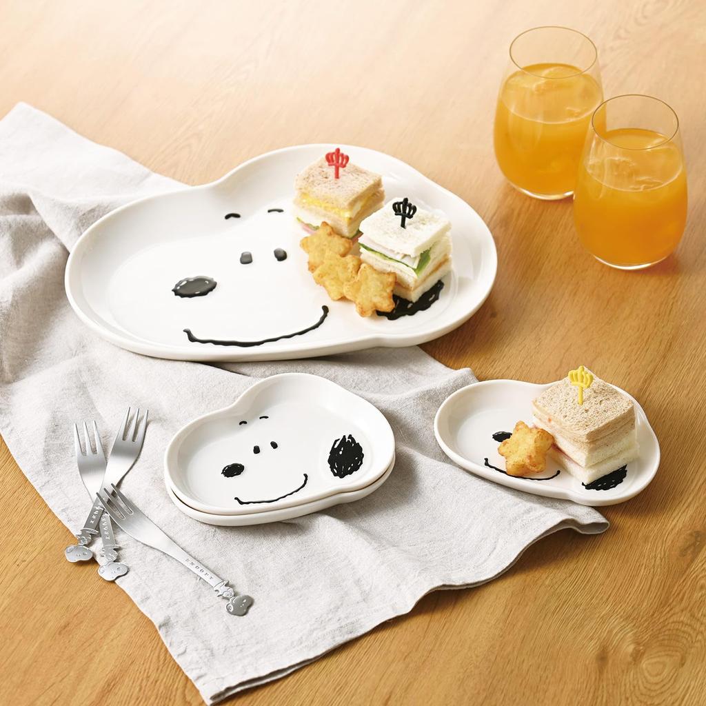 Snoopy Dish Plate L 30 X 23cm Microwave Safe Dishwasher Safe Die Cut Face 600105 "PEANUTS" Approx.