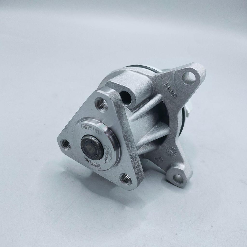 Water Pump for Ford Focus 1.8L Engine, Model 1S7G8501BB/31480425
